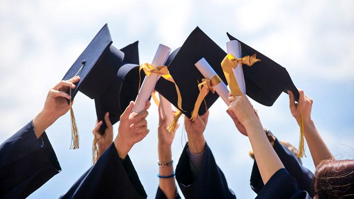 PENGUMUMAN WISUDA