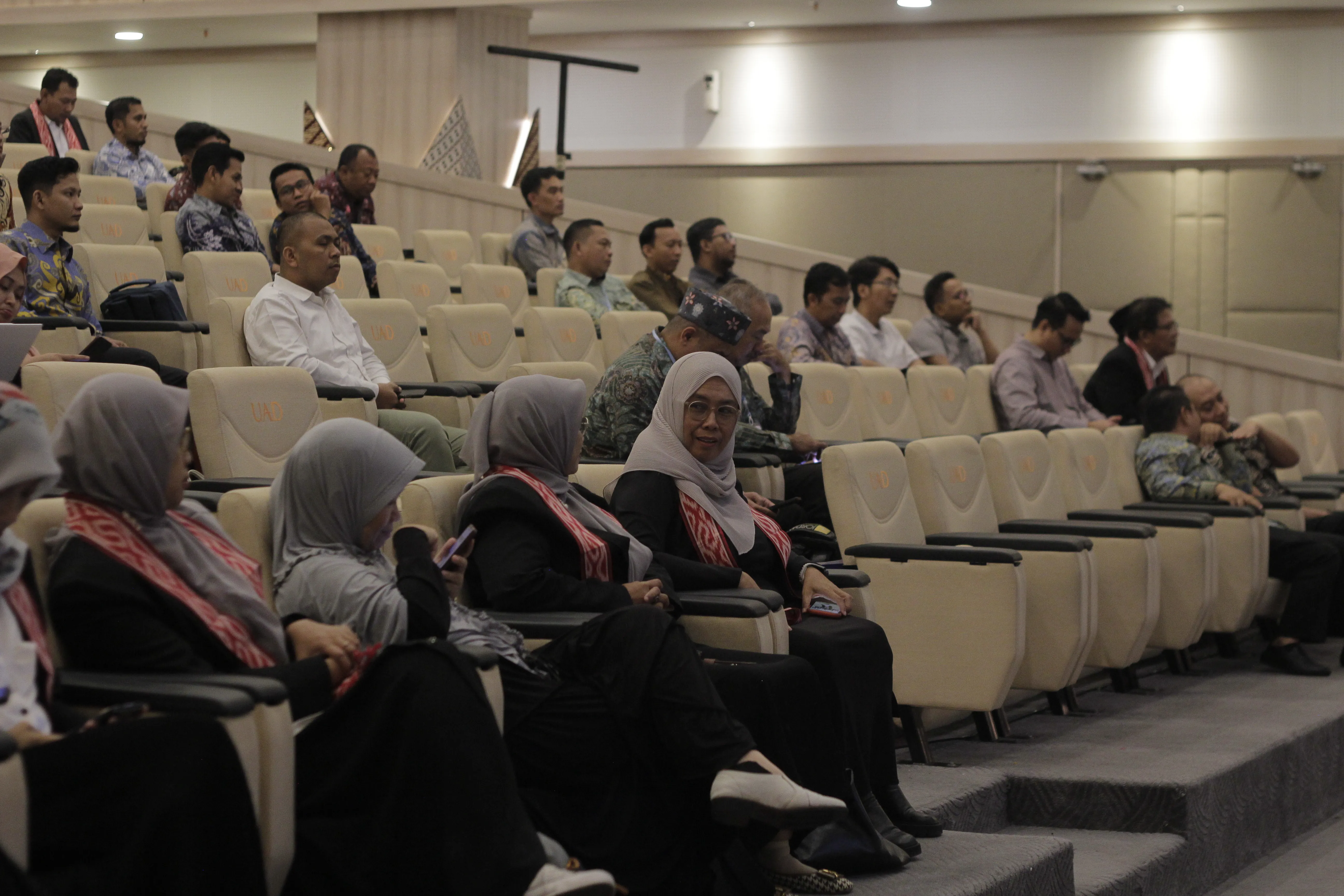 Workshop Kurikulum OBE yang di selenggarakan oleh Universitas Ahmad Dahlan