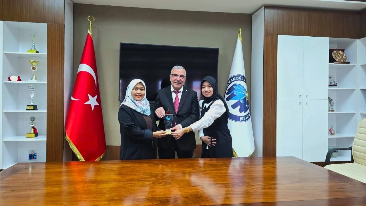 UMKT Jalin Kerja Sama Internasional dengan Karamanoğlu Mehmetbey University (KMÜ) Turki