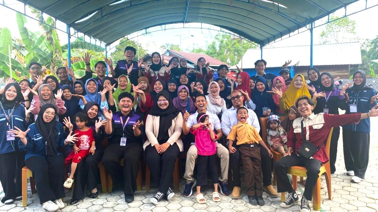 Tiga Ormawa FKM UMKT Gelar SIGAP SEHAT, Edukasi Kesehatan dan Lingkungan di Desa Bayur