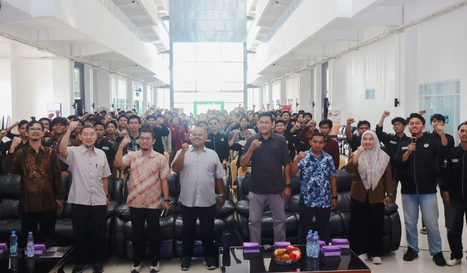 Kuliah Pakar S1 Teknik Mesin UMKT Hadirkan Wakil Rektor V UMS, Bahas Real-Time Engineering Analysis Berbasis Solusi Numerik