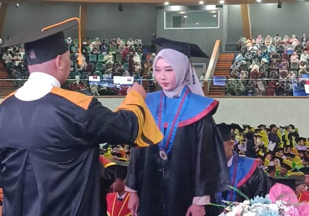 Wisuda UMKT 2026, Teknik Geologi Lepas 11 Lulusan Angkatan Pertama